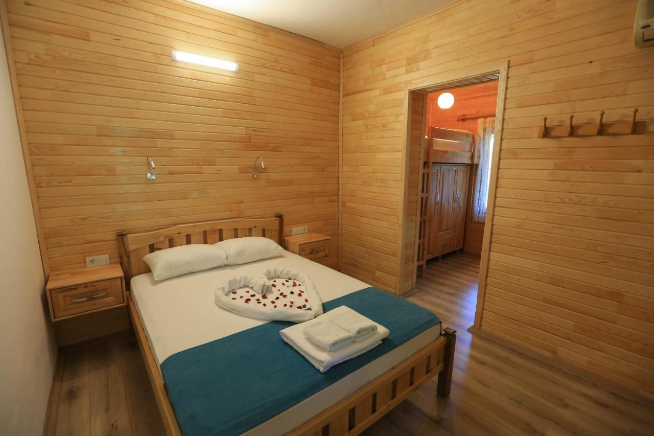 Bed and Breakfast Tunays Pansiyon Çıralı Exterior foto